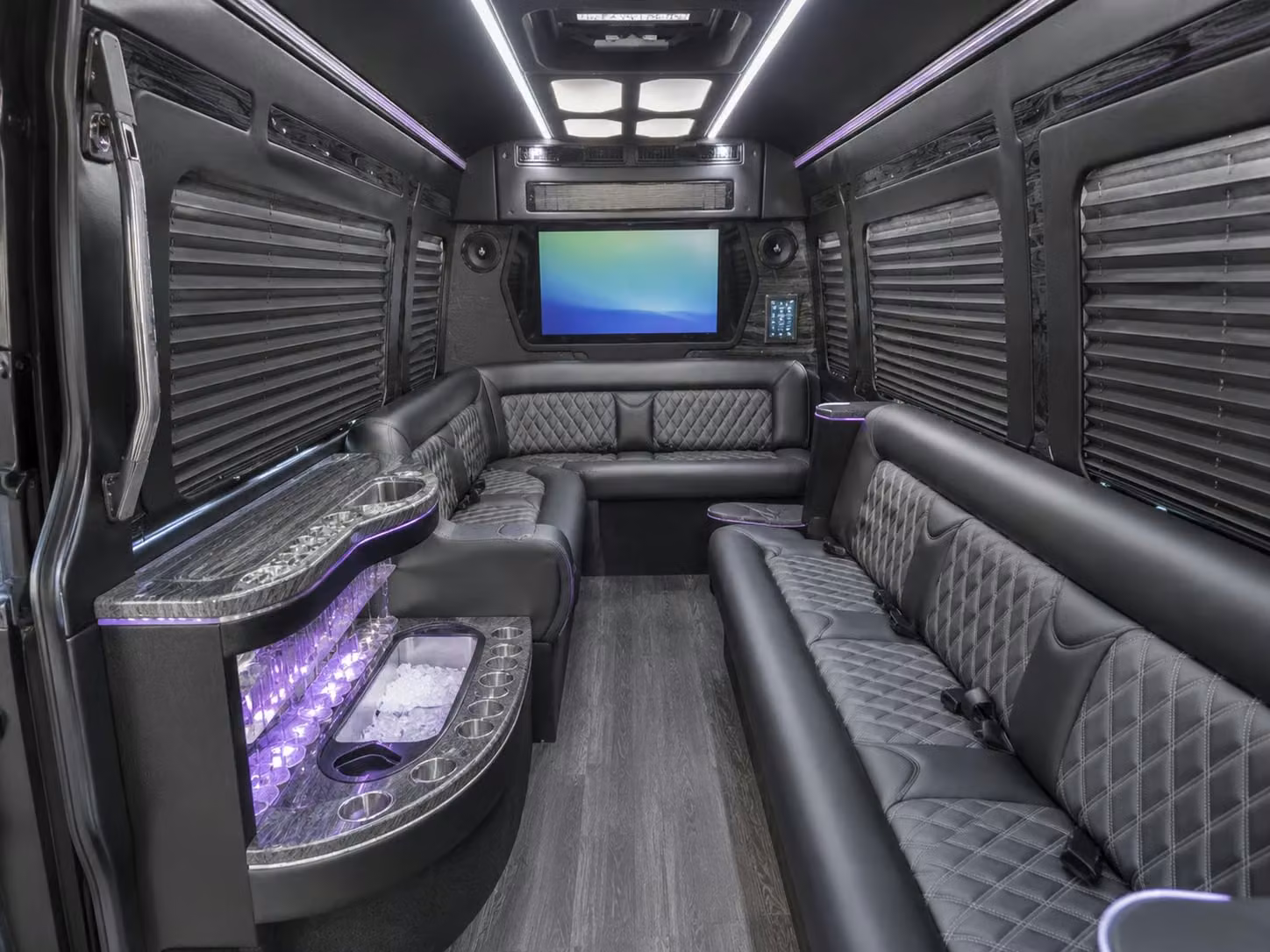 construction site and industrial workforce shuttles across tarrant county