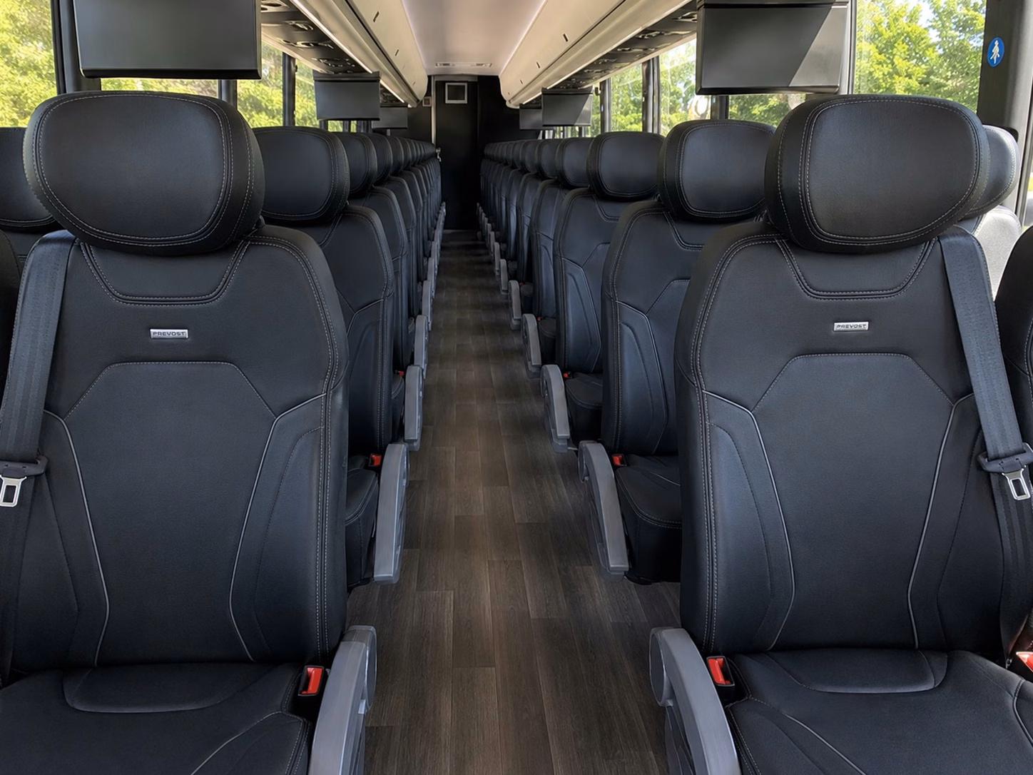 keeping fort worth wedding guests moving between ceremony and reception